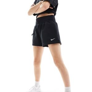 NWOT - Nike Women's Phoenix Fleece High-Waisted Shorts - Size XL - Black